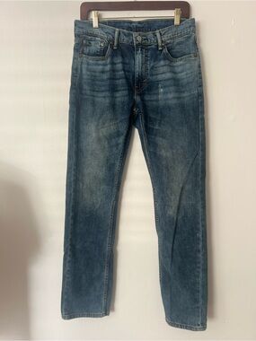 Levi’s 513 Men's Blue Wash streetwear 90s Straight-Leg Jeans, size 30 x 32“